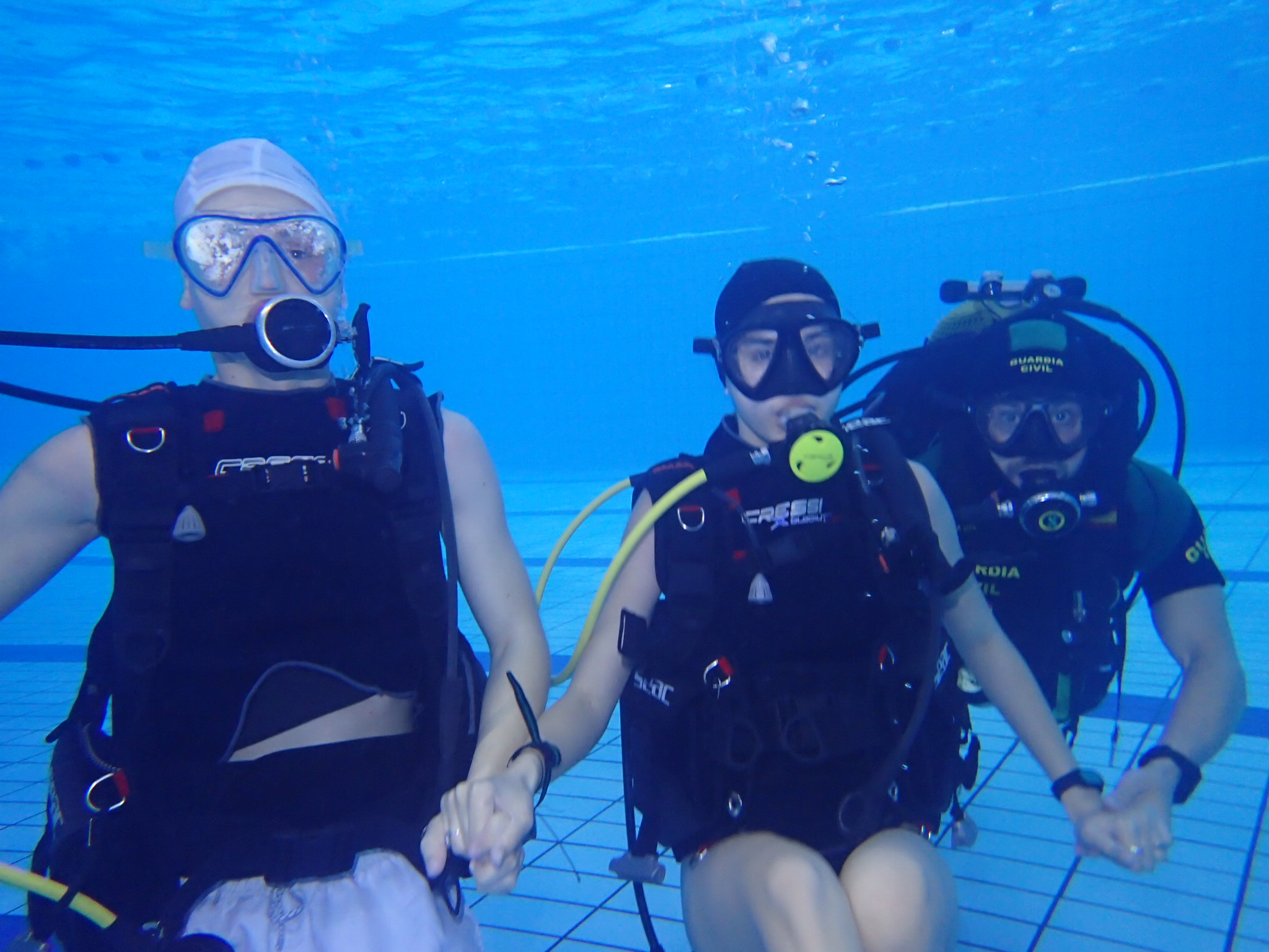 Bautizo solidario familias refugiadas en Navarra por la guerra de Ucrania